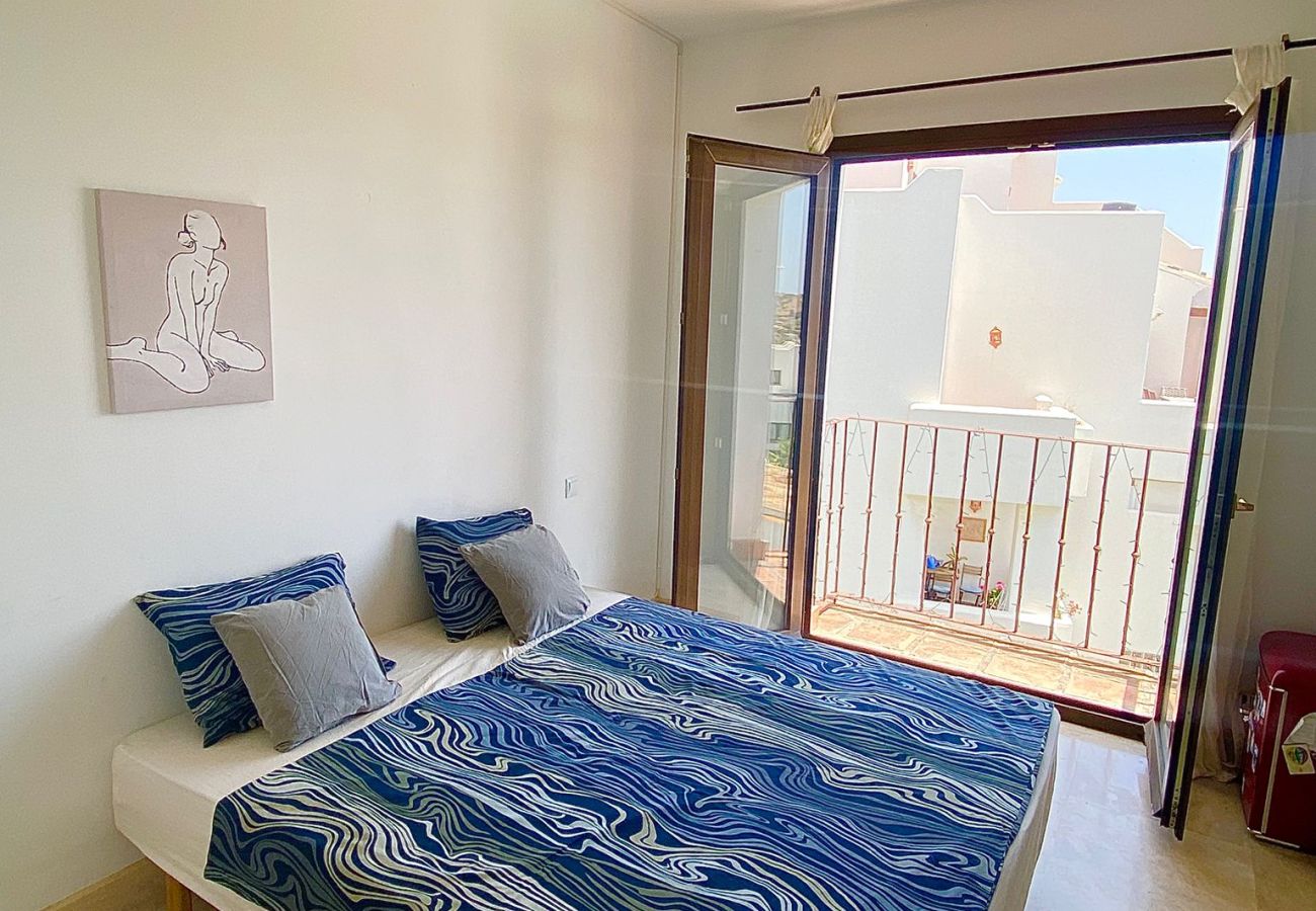 Lejlighed i Mijas - 4 minutters gang til restauranter og minimarked. 15 min. kørsel til Fuengirola strand