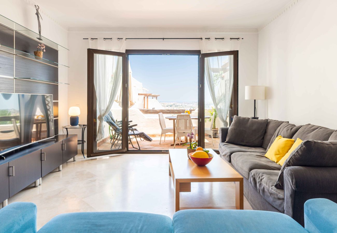 Lejlighed i Mijas - 4 minutters gang til restauranter og minimarked. 15 min. kørsel til Fuengirola strand