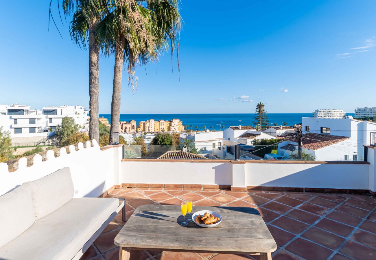 Villa i Mijas Costa - Skøn villa med havudsigt med kun 7 minutters gang til Fuengirola Strand