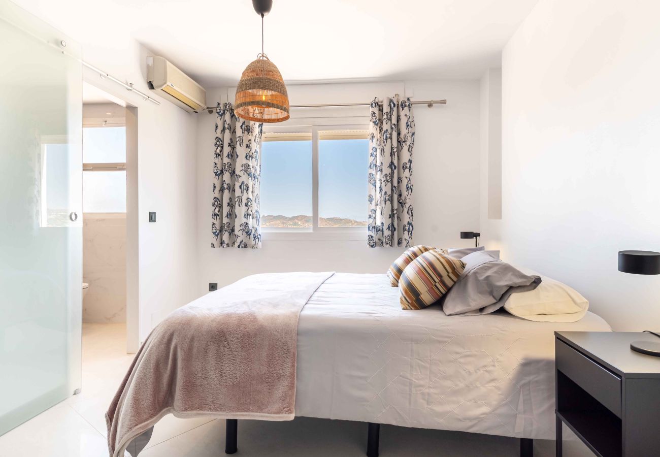 Lejlighed i Mijas Costa - Moderne renoveret lejlighed i Mijas Golf med dejlig pool
