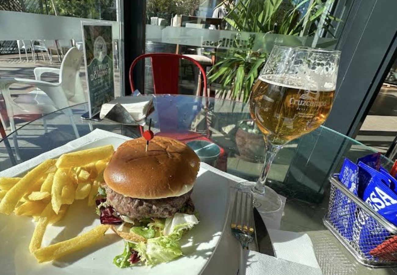 Lejlighed i Benalmádena - Penthouse med dejlig udsigt, tæt på golf, restauranter og strand