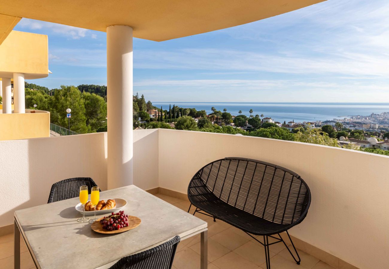 Byhus i Mijas Costa - Spektakulær havudsigt fra moderne rækkehus med jacuzzi