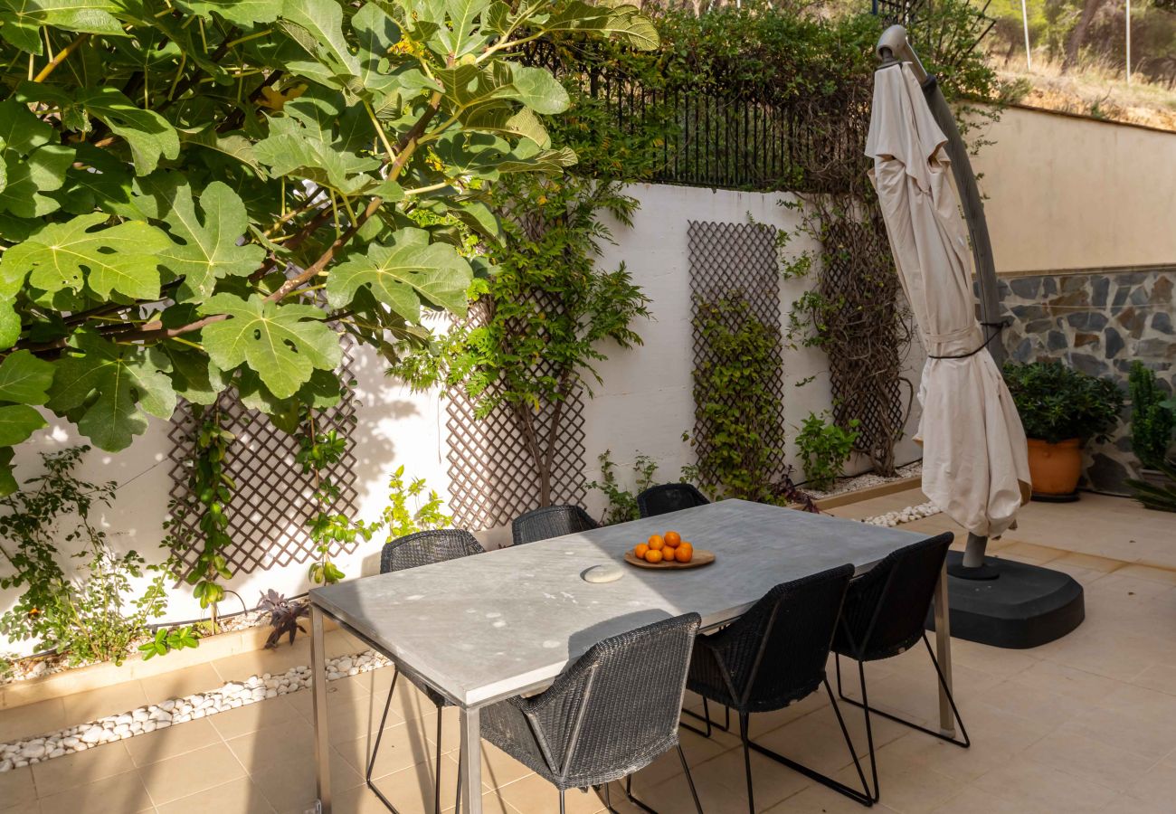 Byhus i Mijas Costa - Spektakulær havudsigt fra moderne rækkehus med jacuzzi