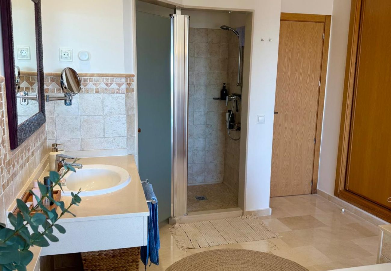 Lejlighed i Mijas Costa - Luksus lejlighed med havudsigt – få skridt til strand og restauranter