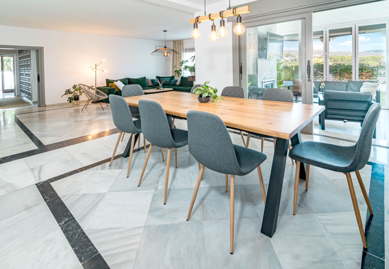 Villa i Marbella - Kun 20min gang til Trocadero Strand og Restaurant. 5min i bil til Marbella Centrum
