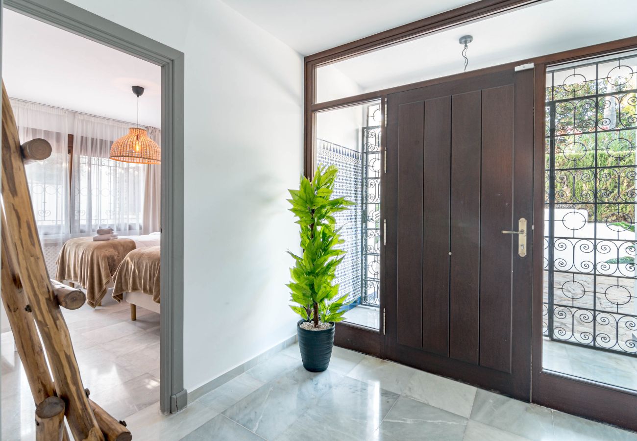 Villa i Marbella - Kun 20min gang til Trocadero Strand og Restaurant. 5min i bil til Marbella Centrum