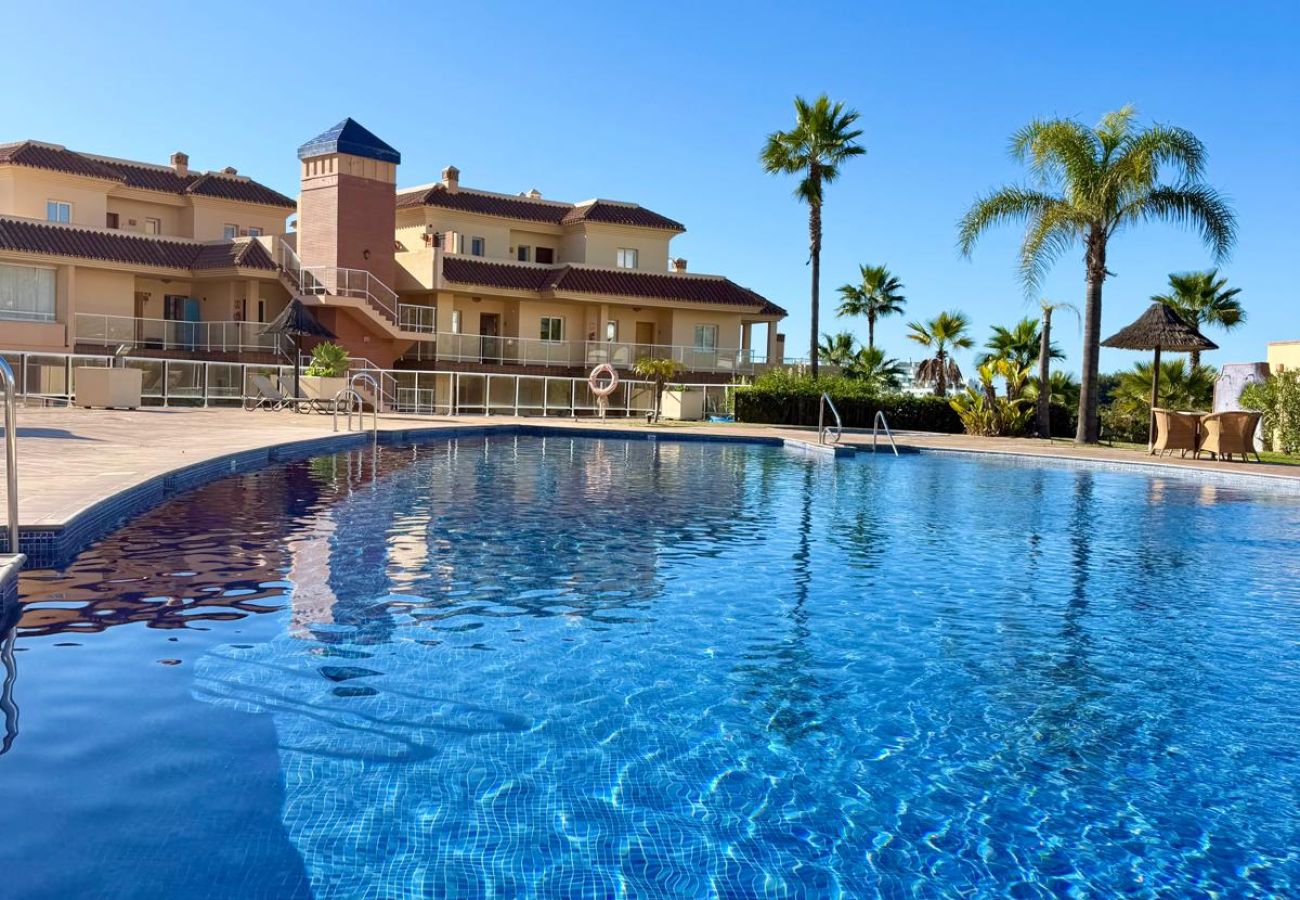 Apartamento en Mijas Costa - Apartamento de lujo con vistas al mar, a pocos pasos de la playa y restaurantes