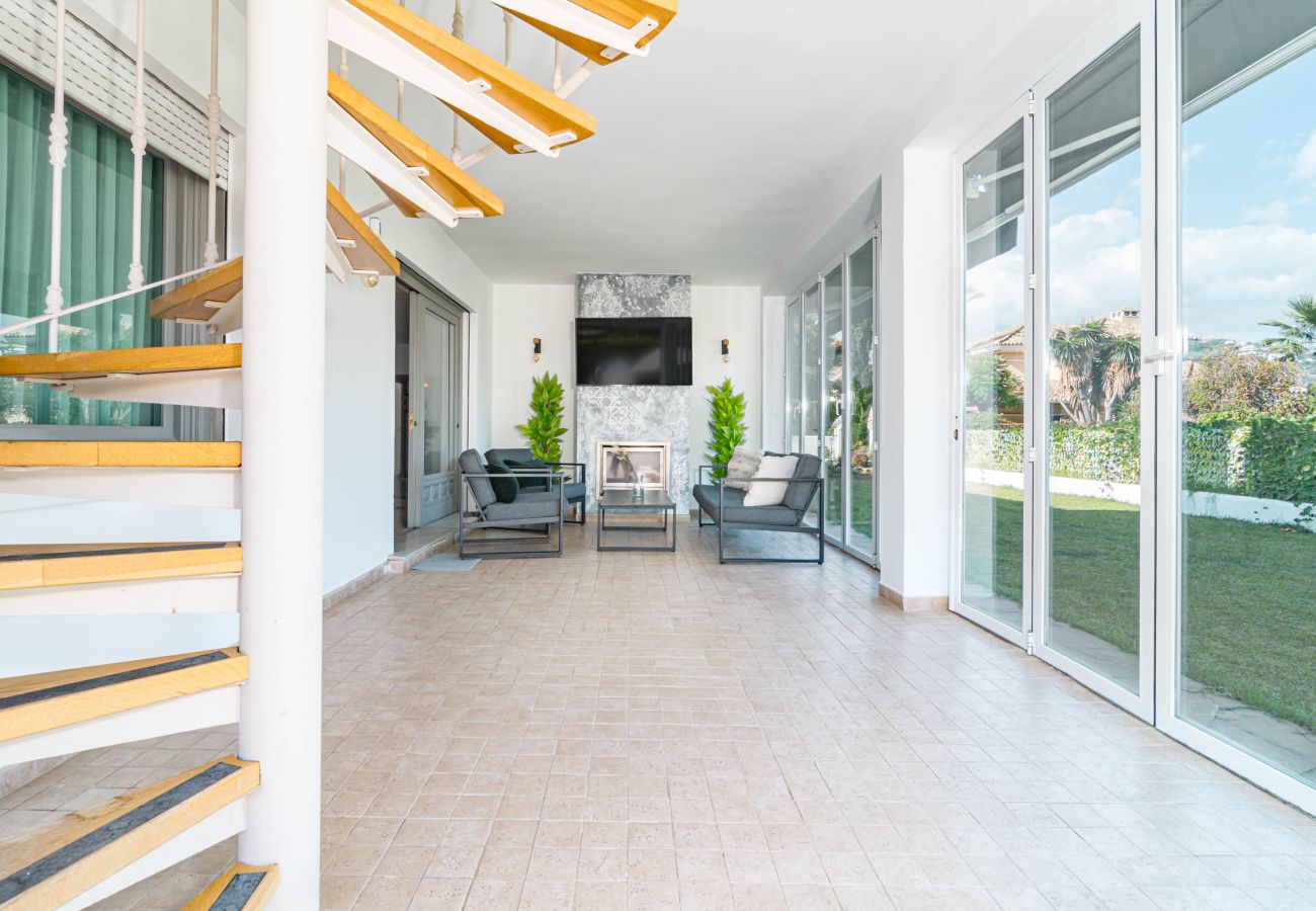 Villa en Marbella - A solo 20 minutos a pie de la playa y del restaurante Trocadero