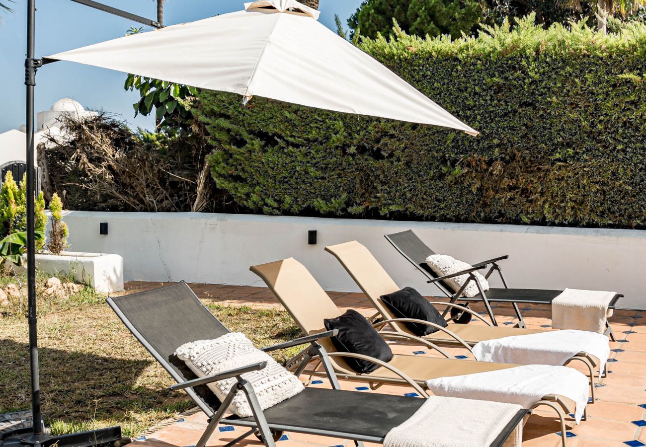 Villa en Marbella - A solo 20 minutos a pie de la playa y del restaurante Trocadero