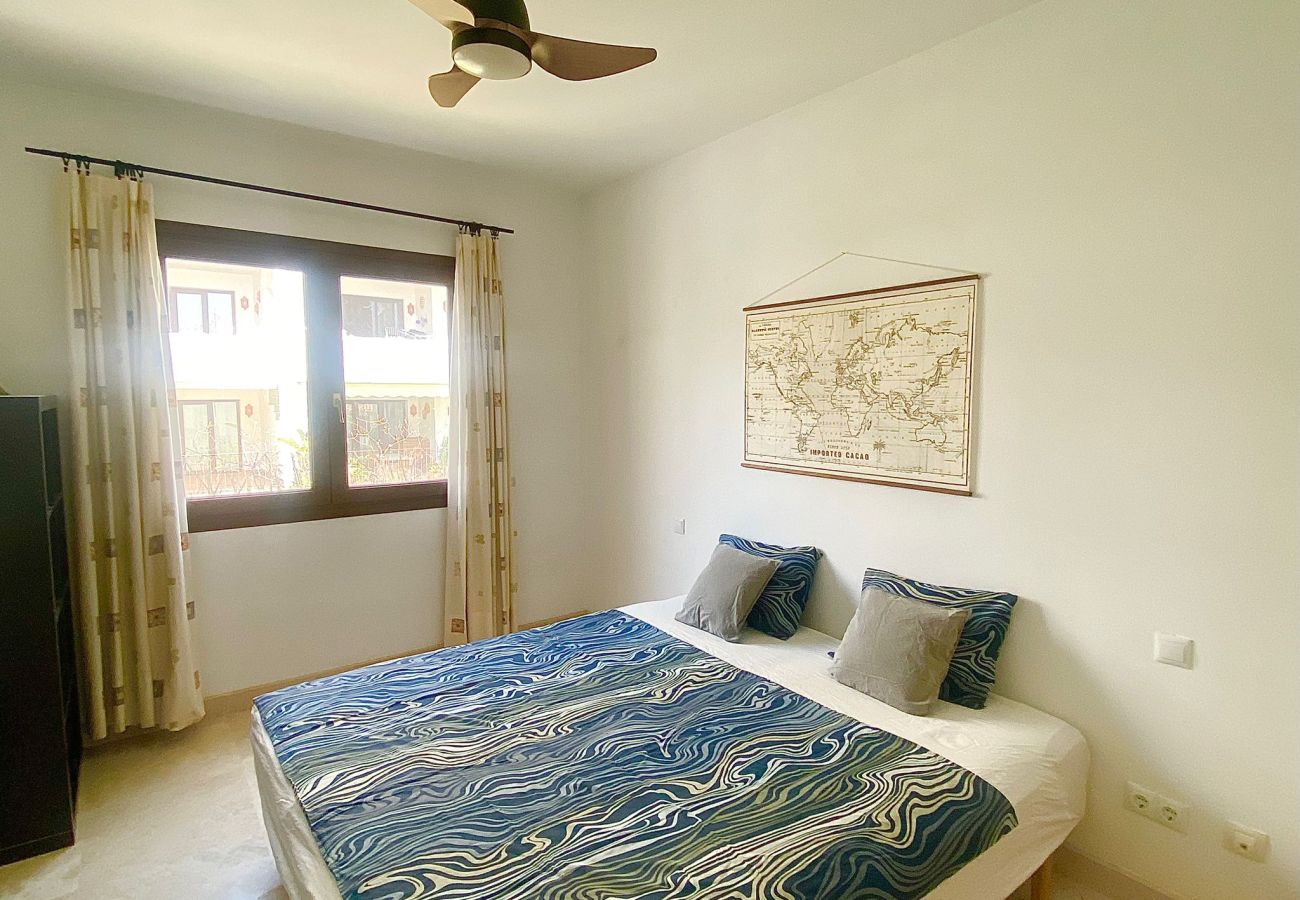 Apartment in Mijas - 4 minutes stroll to Restaurants and Mini market. 15min. drive to Fuengirola beach