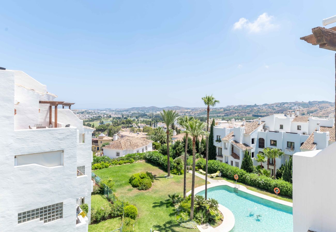 Apartment in Mijas - 4 minutes stroll to Restaurants and Mini market. 15min. drive to Fuengirola beach
