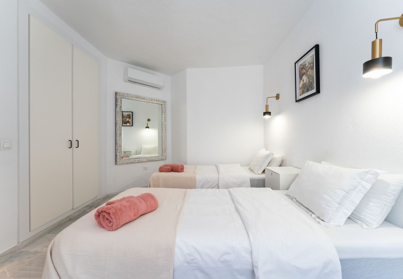 Apartment in Mijas Costa - Luxury home with Sea View near good restaurants