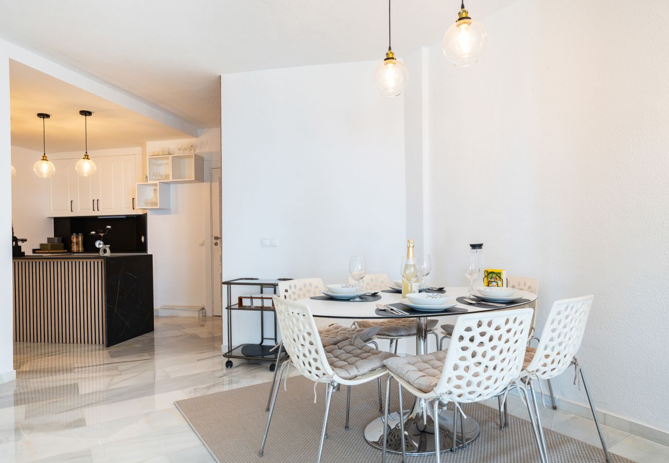 Apartment in Mijas Costa - Luxury home with Sea View near good restaurants