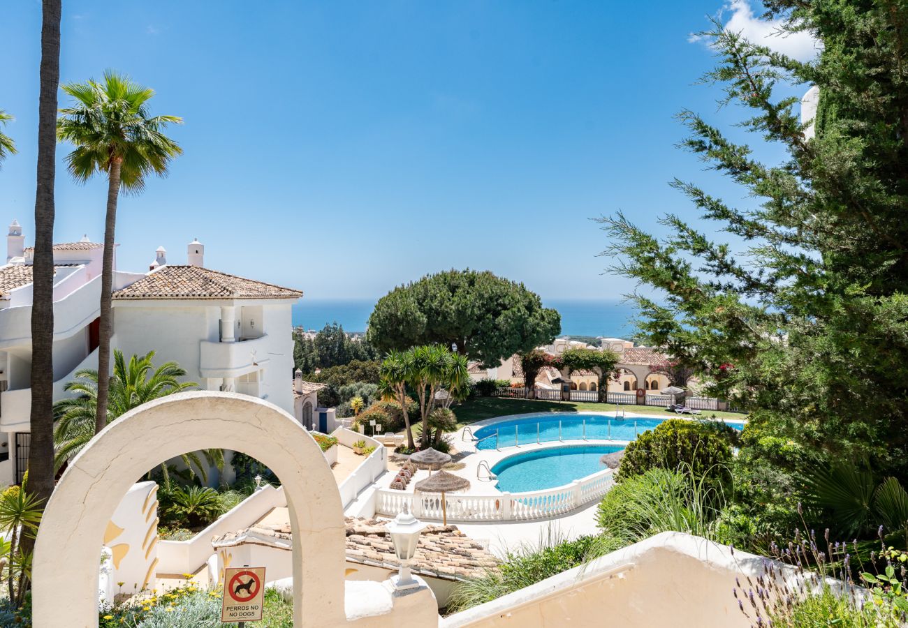 Apartment in Mijas Costa - Luxury home with Sea View near good restaurants