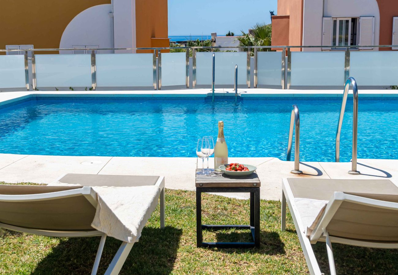 Terraced House in Fuengirola -  Modern Luxury Townhouse, only 10min walk to Fuengirola beach and Town