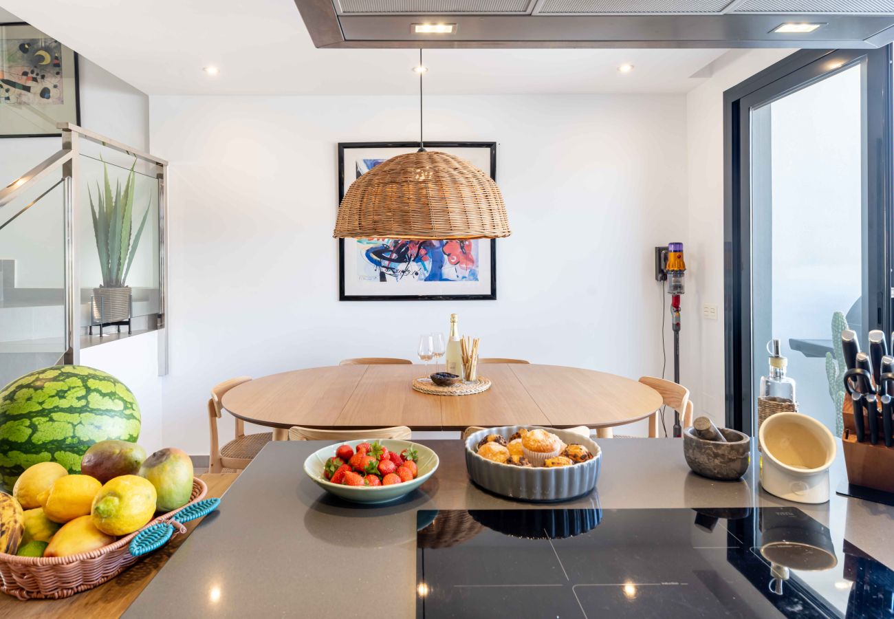 Terraced House in Fuengirola -  Modern Luxury Townhouse, only 10min walk to Fuengirola beach and Town