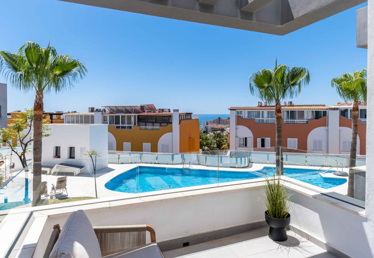 Terraced House in Fuengirola -  Modern Luxury Townhouse, only 10min walk to Fuengirola beach and Town