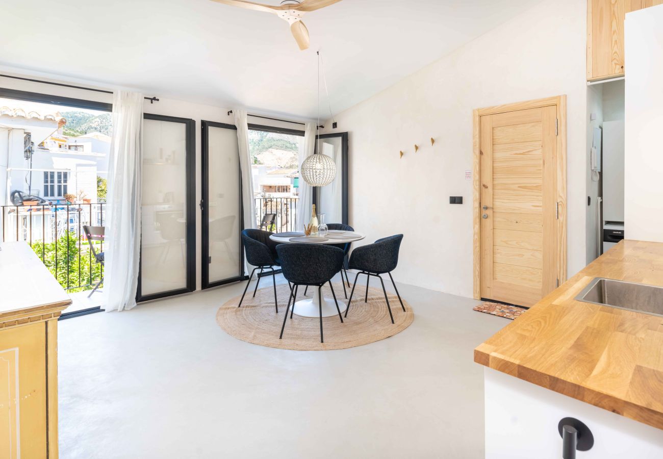 Apartment in Benalmádena - High Class apartment in the Heart of Benalmádena Pueblo