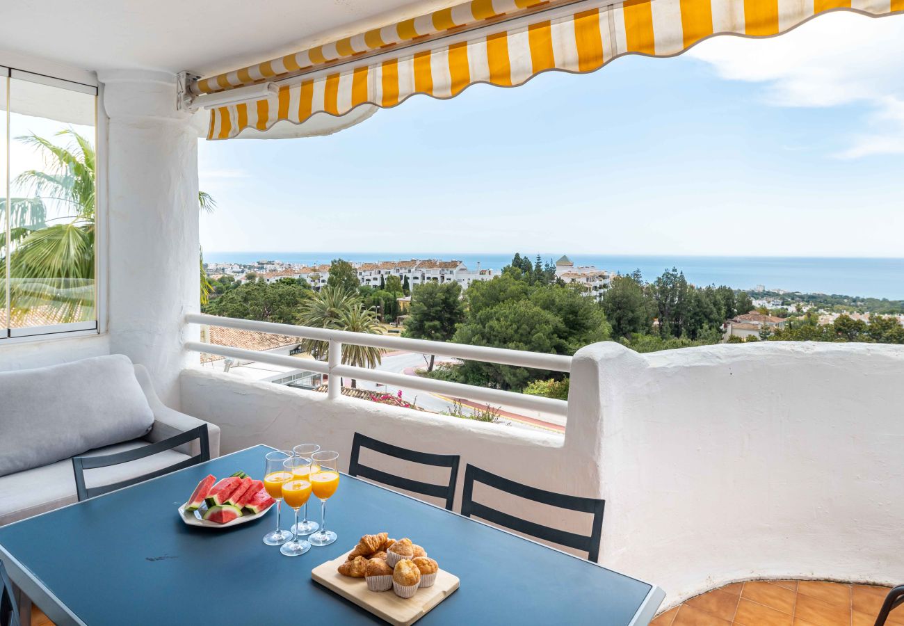 Apartment in Mijas Costa - Incredible Sea Views with short walk to Restaurants, Golf and Gym
