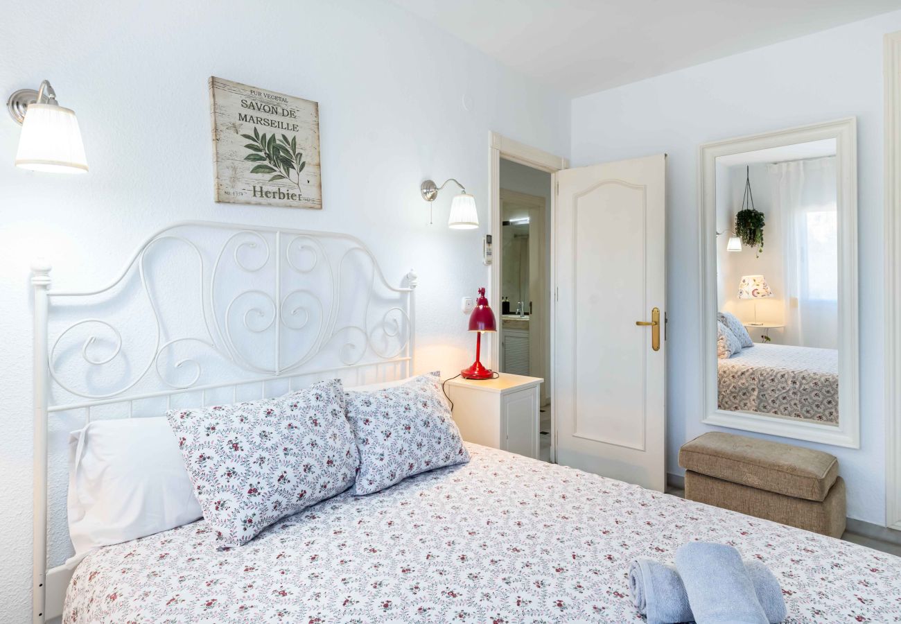 Apartment in Mijas Costa - Front Beach Complex with direct access to the beach