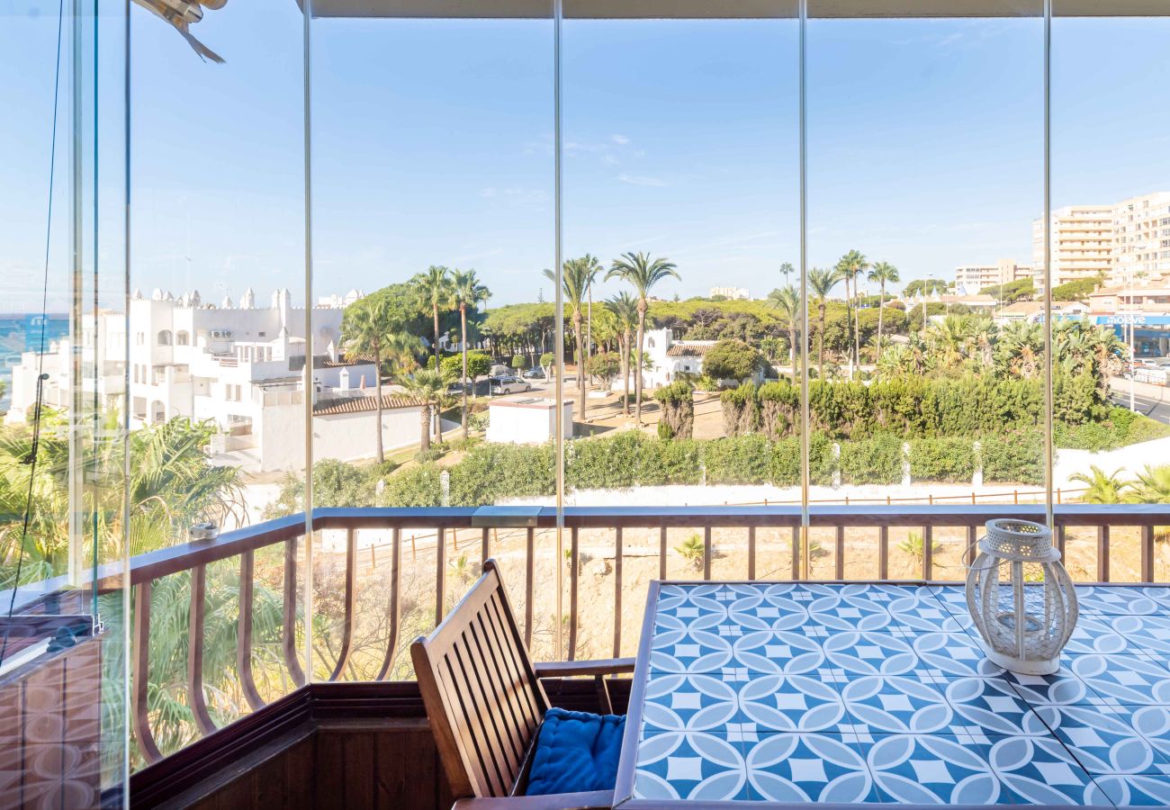 Apartment in Mijas Costa - Front Beach Complex with direct access to the beach