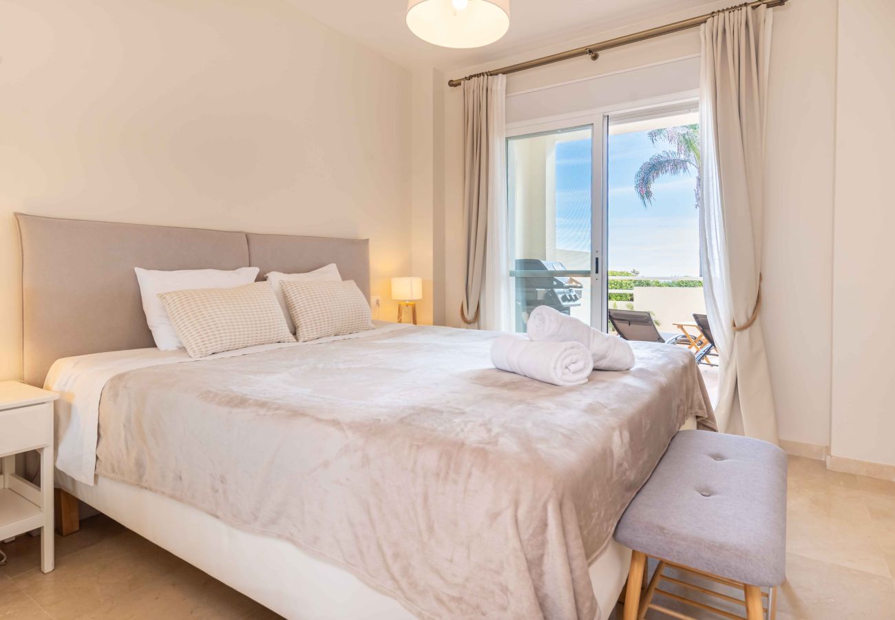 Apartment in Mijas Costa - Sunny terrace with Sea view and direct access to the pool