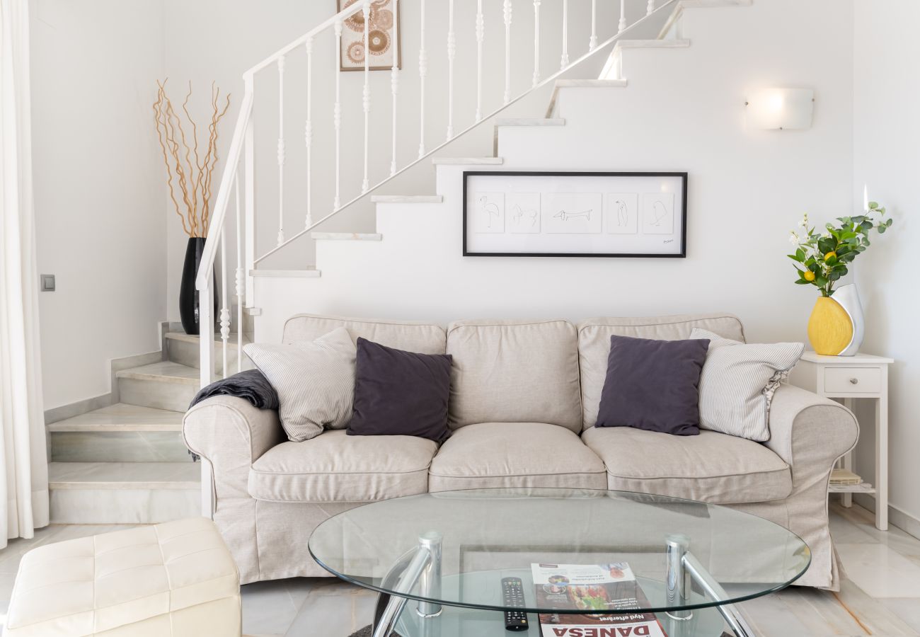 Terraced House in Marbella - Family Holiday Resort, heated pool, restaurant, playground, gym and much more! 