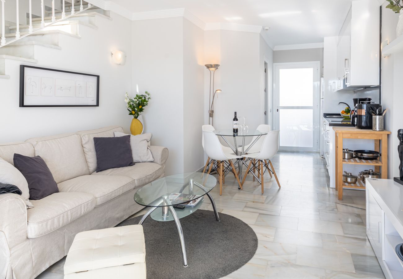 Terraced House in Marbella - Family Holiday Resort, heated pool, restaurant, playground, gym and much more! 