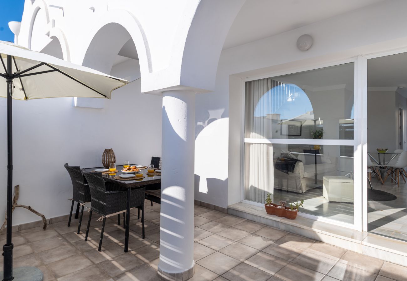 Terraced House in Marbella - Family Holiday Resort, heated pool, restaurant, playground, gym and much more! 