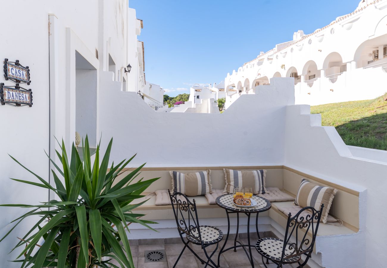 Terraced House in Marbella - Family Holiday Resort, heated pool, restaurant, playground, gym and much more! 