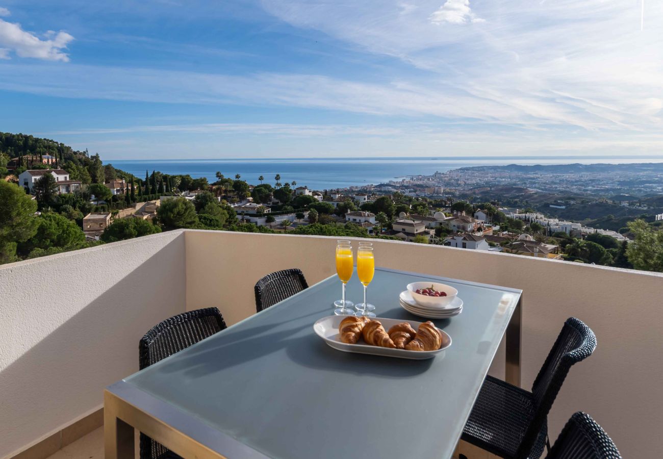 Terraced House in Mijas Costa - Spectacular Sea view from Modern Townhouse with Jacuzzi
