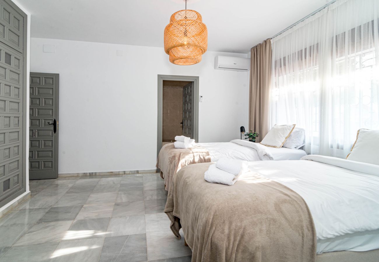 Villa in Marbella - A solo 20 minutos a pie de la playa y el restaurante