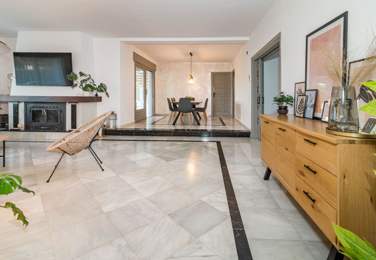 Villa in Marbella - A solo 20 minutos a pie de la playa y el restaurante