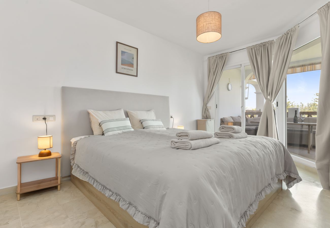 Apartment in Mijas - Frontline Golf Retreat with Heated Pool, Lake Views and Beautiful Sunsets